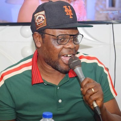 I’m Oriyomi Hamzat, the founder of Agidigbo FM. People-Focused • #Kokoro Alate #Egbenu si mic. All my tweets end with OH. officialoriyomihamzat@gmail.com