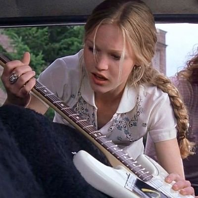 eishaaie's profile picture. romcom girliess | not so studytwt 
be moots!