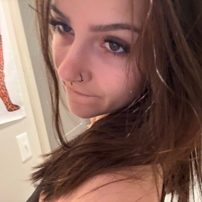 perfect angel👼perfect slut 😈 NO PPV EVER on ALL my pages!! kinks on fansly 🧸✨top 2%✨