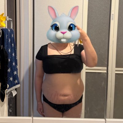 ‘99🐰2024年5月に妊娠の為ダイエット中止。2025年6月から産後ダイエット開始目標55kg‼️現在83kgゆるゆる長期戦ダイエット頑張ります💪✨また仲良くして貰えると嬉しいです🙌呼びタメOK ★一緒に頑張ってくれる人お待ちしております!※運営、コーチ垢御遠慮下さい