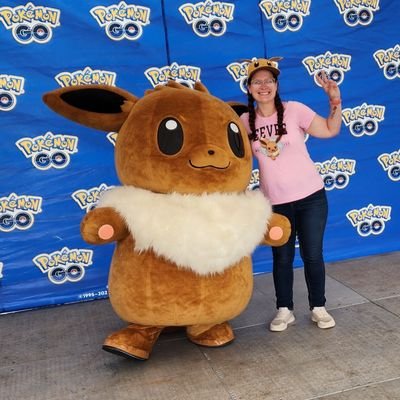 MamaEevee Profile