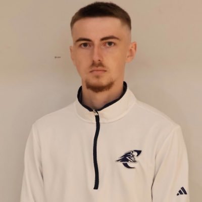 Assistant Coach at Colby Community College | @SIU_Basketball MS ‘24 | @PortlandMBB | @CanesHoops ‘22 | NMH ‘18 |