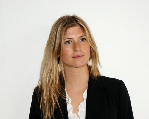 LakeElena's profile picture. 