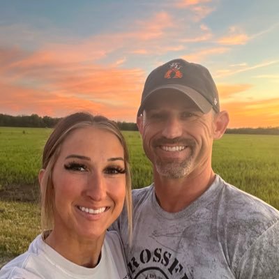 I love hunting and fishing, Oklahoma State sports, spending time with family and friends!! Trying to be the best daddy as possible.