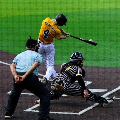 6’1 150lbs Dirtbags 16u united 2027 Of/RHP