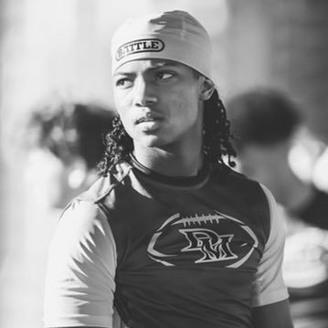 NCAA ID #2311168786 —————2027 Desert Mountain High DB/WR 5’10 |160|4.5 laser 40 |11.02-100|602-460-5639 HC:@coachconrad41