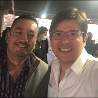 Economista y Admón. de Empresas! Esp. Gerencia de Mercadeo. Maestría en Finanzas. Bogotá. Colombia. DERECHA HONESTA. Seguido por el Pte @AlvaroUribeVel