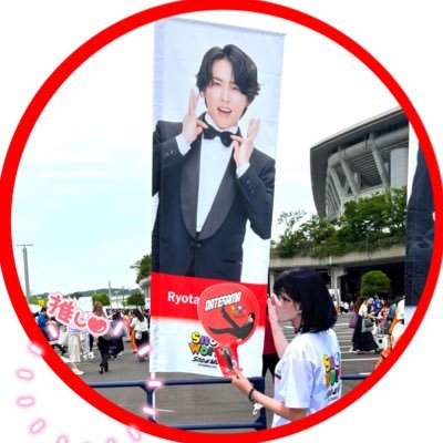 manami_pucca's profile picture. 歌が好き。がんばる人が好き。アイドルも好き。青が好き。赤も好き。たまに悪キャラ。｢自由に生きる！｣…そんな一般人 。／💙♪強く 遠く 響く 心地よく流れるこの音に 僕らの気持ちを込めていま君へと届けるよ♪💙／⛄️❤️自分を愛し幸せな1年に🌹／💎ちょのぬを養いたい🦊／240413-14🎩🎤絶対忘れない