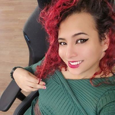 She/Her| ADHD Kitten | Engineer | Latina Migrant in the US| Sapphic Switch | Gamer & Comics Nerd | T4T | Poly