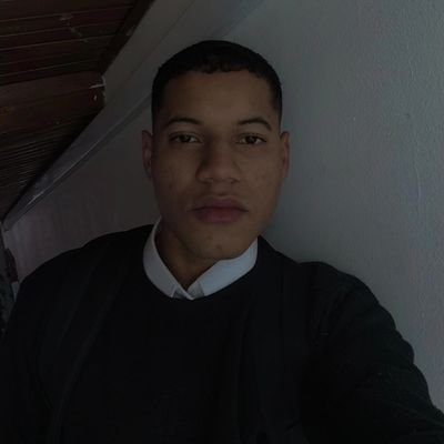 Venezolano de corazón, sangre y pulmón. 🇻🇪
Patriota!