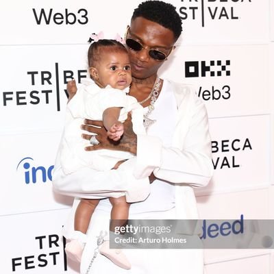 Introverted extrovert🤫
Jesus is king 👑
Wizkid is the greatest there is,there was and there will ever be🦅❤️