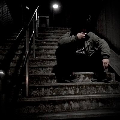 声の良い近所のお兄ちゃん/Hiphop好きなダンサー兼インターネットでラップしてる人/作詞のご依頼もお待ちしてます/お仕事関係はDMまで/監視タグ #ぷりぬみてみて/欲しリス▶︎https://t.co/s7cCmZi3L2