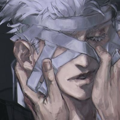 زُرقة؛ كالبحرِ في عينيه، والسَّماءِ في كَفَّيهِ. #hxh