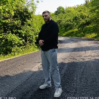 harunnk67's profile picture. Az konuşur, çok düşünürüm...