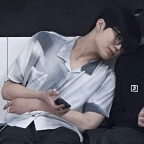 어떤사랑은눈에보인대