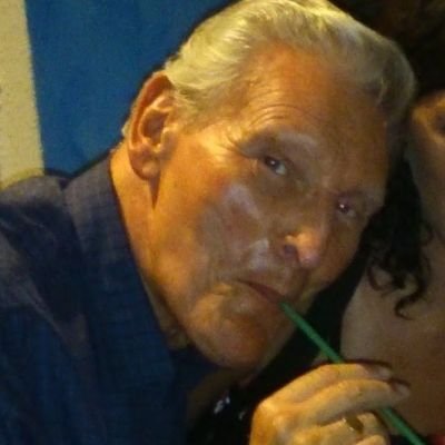JohnWhe82964712's profile picture. 