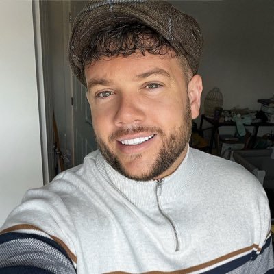 Business Owner | Manager @clannyfc previously Aylesbury United, Wantage Town and Redditch United | Race Horse Owner | Proud Father of Two ❤️