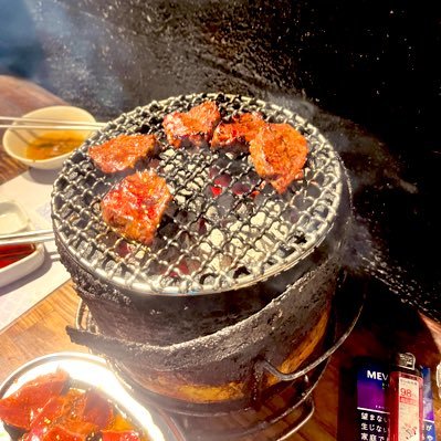 train0318's profile picture. 