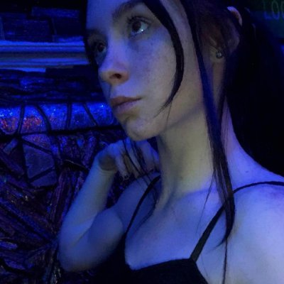 Highschool Senior enjoyin life💋❤️🔥luv to play, dance, explore, and rock🤘 free trial at my new OF today ⏩ https://t.co/PpDfHoZHIU