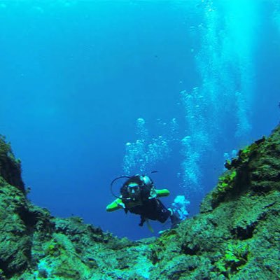 isssac87's profile picture. 