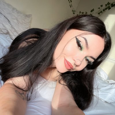 professional cyber bully and virgin collector ˚ ༘♡ ⋆。˚