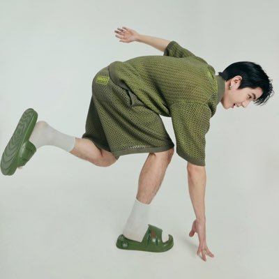 zarli5's profile picture. 💜🩵