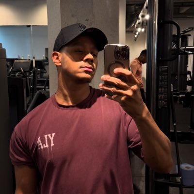 itsleod_'s profile picture. Head Chef @thegoodeatingco