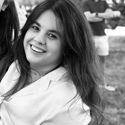 Graduada en Derecho #ULL. Máster de Abogacía en la #UniversidadEuropea. El que se cansa, pierde. CUENTA PERSONAL/OPINIONES PERSONALES.