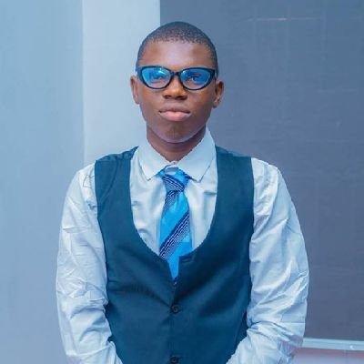 Book writer | Mobile Cinematographer | Video Editor | Social media Manager