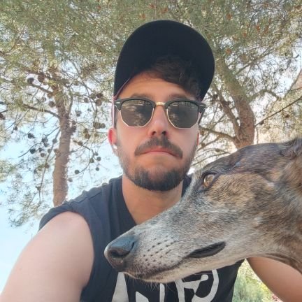 Cherendler_bond's profile picture. Too old to die young.