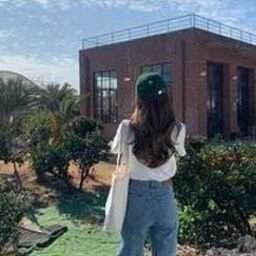 Karoboo1371264's profile picture. Time zones mean nothing when the mind’s awake.