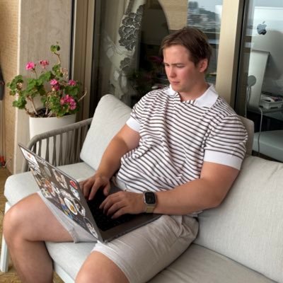 daniellkumlin's profile picture. Builder