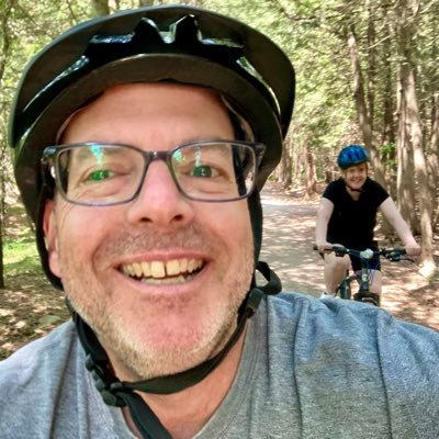 Social media professional. 2-time Ontario Newspaper Awards winner for Sports Writing. Trekkie (TOS only) Springsteen 13x. #TeamBujold