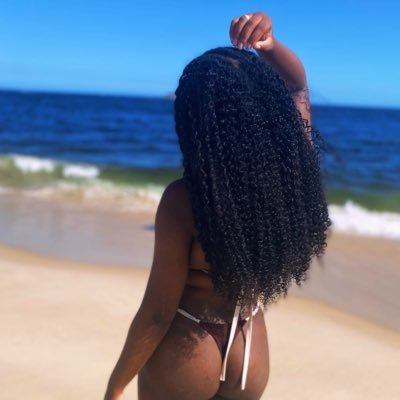 Rj🌴 22🥰 👩🏾‍❤️‍💋‍👨🏾💍