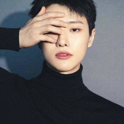 moodz_0's profile picture. @_chowoodz