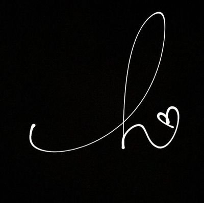 HayatKholoud's profile picture. أنا الخير 😇والشر😈 معا ..... وانت تختار من تريد أن أكون أمامك😏