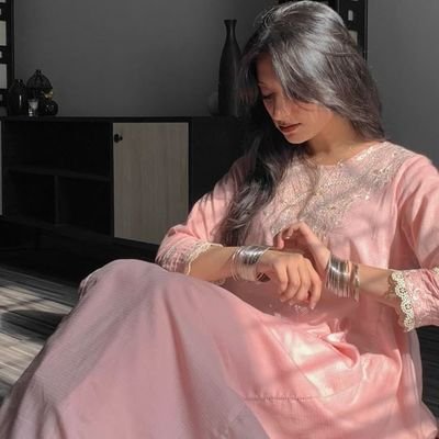 I'm available for paid sex chat 🥵🔥
only serious people come in my DM🥵