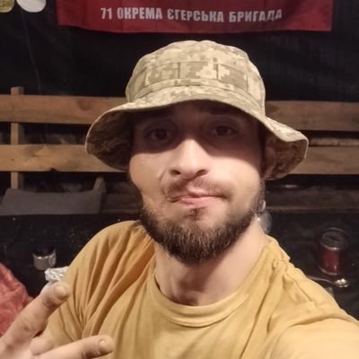 arctic_fox71's profile picture. ЗСУ ДШВ, контуженый і тому веселий. Skyrim та звісно - Mobile Legends Bang Bang