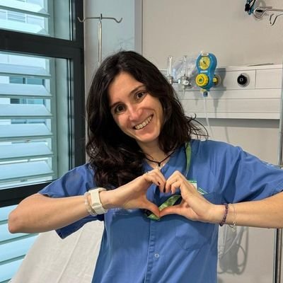 Enfermera en @sonespases miembro de #EMSEDENE, autora en @pacientactiuIB, profesora en @InferFisioUIB, Máster en Neurociencias. Rockera, friki y runner