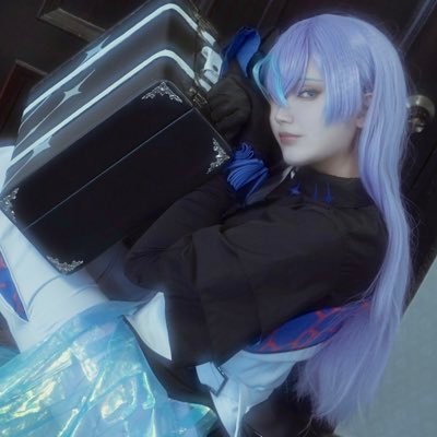 あみどです/20↑/コスとたまに服作り/稀に踊る/通知不良/制作⇒ #アミドモヨウ /𝗽𝗲𝗿𝗳𝗼𝗿𝗺𝗮𝗻𝗰𝗲⇒ #ekolÜ_cos