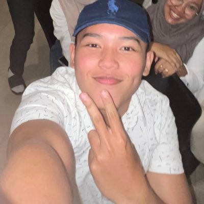 RakhaSyarief's profile picture. Just an ordinary people who wants to achieve his big dreams😇