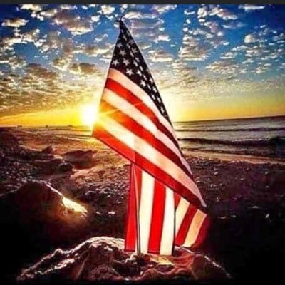 Supports Trump’s conservative policies. Tired of the left using political correctness to destroy lives. Retired Police Chief. Back The Blue. IFB Patriots.
