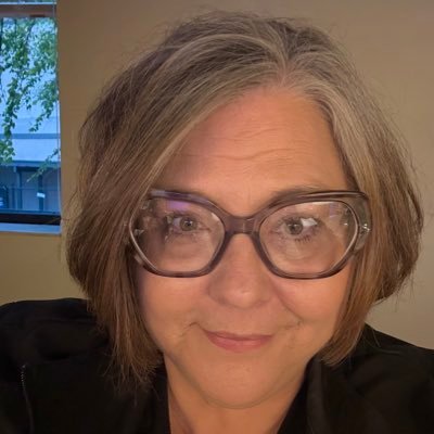 Beth_McKenz's profile picture. Wife to 1, Mama to 4, Nana to 6, Anglican alongside many. ✝️                           Breast cancer fighter 💞