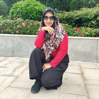 SRIWAHYUNI46303's profile picture. 