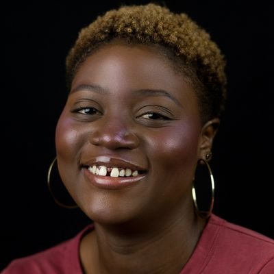 poet + arts administrator | oni obba nani 🌷 | “o f f e r i n g s” (@fourteenpoems, 2023) out now!! 🤲🏿🌈