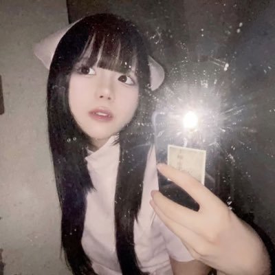 rrrisy's profile picture. 