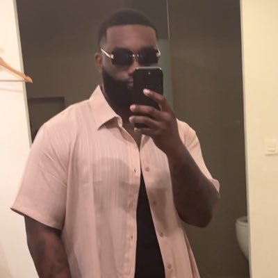 insta: @self_made_perry Snap: @king_perry94