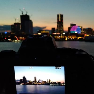 20代後半/Yokohama
▷一眼レフ(風景・スナップ撮影)📷/鉄道×旅行🚅 /夜景鑑賞🌃/まち歩き🚶
▷気軽にフォロー&コメントしてください!
#写真好きな人と繋がりたい #カメラ好きな人と繋がりたい
#鉄道好きな人と繋がりたい
※気まぐれで過去の旅行記録&写真も投稿しますので、ご了承ください🙏