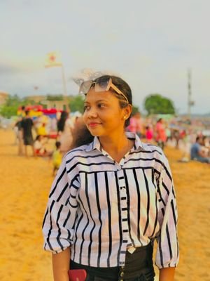 💟🌸Graduate in UWU 💟 Family is My world 🌎 Love my family😘ආදරෙයි මගෙ පනට මං💝
සෙව්❤නිෂා❤සෙනු❤
❤R+S❤