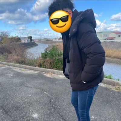 enjoyです!!人見知りですが慣れたらよく喋る関西人です🤣🤣仲良くしてください😊🗝@yuta___1124プライベートです!良かったらどうぞ😊